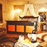 Bed & Breakfast Emily Cave House